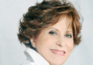A colloquio con Valcavi Ossoinack, una moderna Agata Christie