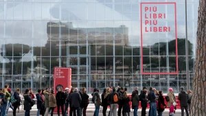 “Più libri più liberi”. Le ragioni e i sentimenti tra libri, letteratura e attualità: il programma 2025