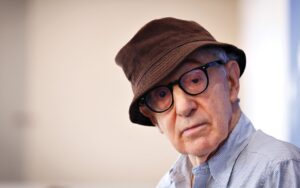 Gremese. Per i 90 anni: “Tutto Woody Allen”, libro di Enrico Giacovelli